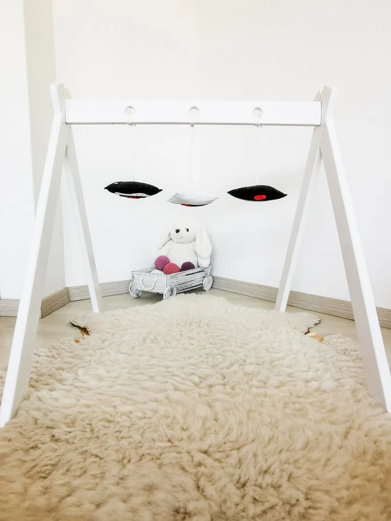 figuras-geometricas-para-bebe Juguete para recién nacido en alto contraste